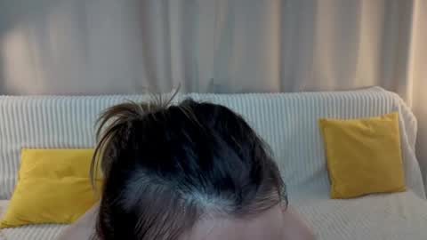 Lin online show from 04/11/26, 07:45
