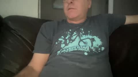 Joshua1983 online show from 12/31/24, 04:25