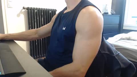 toiletforshit online show from 12/31/24, 04:14