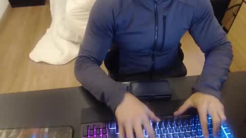 toiletforshit online show from 01/01/25, 06:59