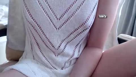 Arina online show from 09/30/25, 05:45