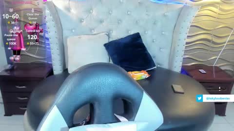 toky         online show from 02/14/25, 10:25