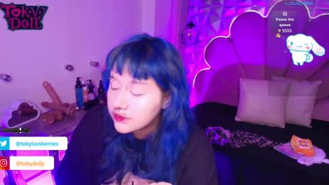 toky         online show from 09/17/25, 08:10