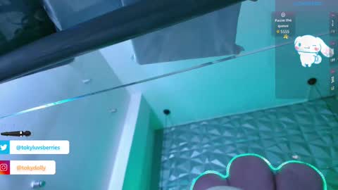 toky         online show from 09/25/25, 06:33