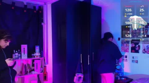 toky         online show from 03/25/26, 01:55