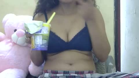 Snapshot of tokyo_indian chatting on 10/31/25, 05:52 Tokyo online show from 10/31/25, 05:52