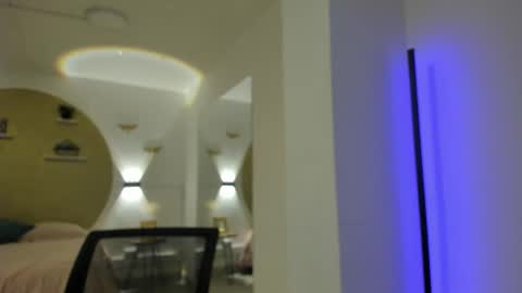 Tokyo  online show from 10/14/25, 03:40