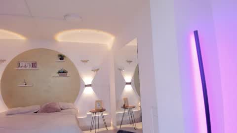 Tokyo  online show from 11/07/25, 04:23