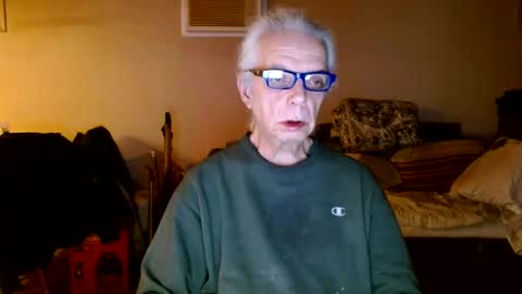 tom112292014 online show from 01/24/25, 03:54