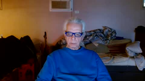 tom112292014 online show from 02/12/25, 12:33