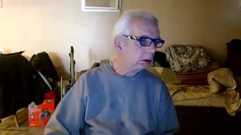 tom112292014 online show from 02/26/25, 07:05