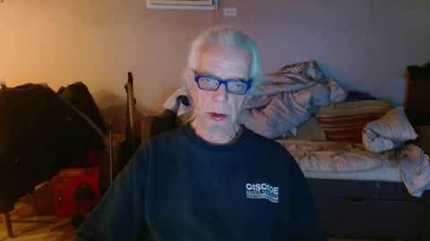 tom112292014 online show from 03/11/25, 12:17