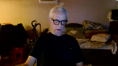 tom112292014 online show from 09/14/25, 12:59