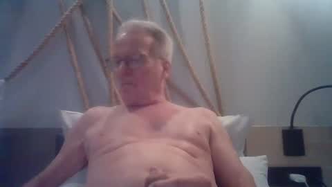 tomsam online show from 06/23/26, 08:18