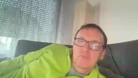 Tom online show from 03/12/26, 05:08