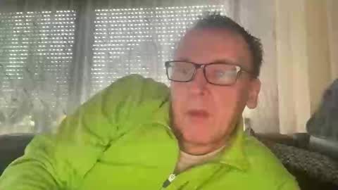 Tom online show from 03/28/26, 03:44