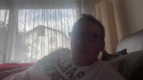Tom online show from 06/06/26, 06:29