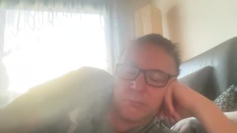 Tom online show from 06/13/26, 05:27