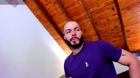   online show from 10/26/25, 01:17