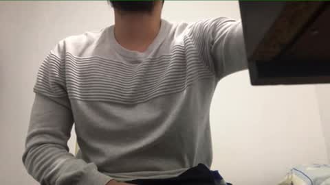 Snapshot of tom_coll chatting on 03/01/26, 12:01 tom_coll online show from 03/01/26, 12:01