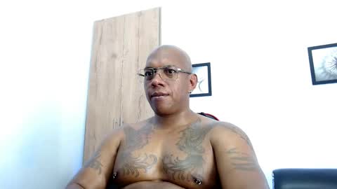 Tom Miller online show from 02/08/25, 09:03