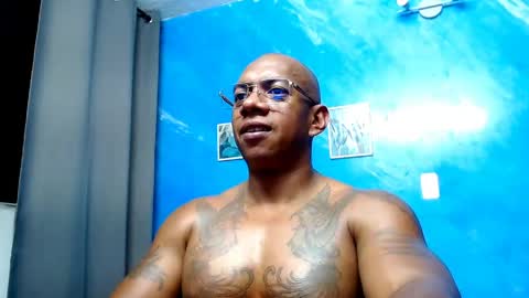 Snapshot of tom_miller chatting on 05/01/26, 02:38 Tom Miller online show from 05/01/26, 02:38