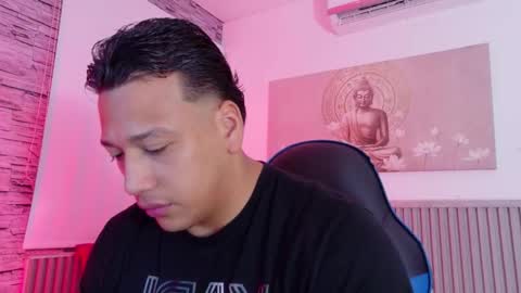 Tom muscle1 online show from 02/24/26, 12:03