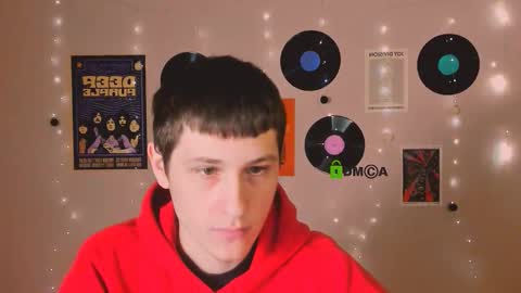 Snapshot of tom_vice chatting on 12/20/25, 10:00 tom_vice online show from 12/20/25, 10:00