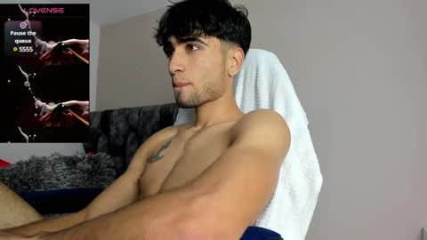 Snapshot of tom_walton chatting on 01/29/25, 11:25 tom online show from 01/29/25, 11:25