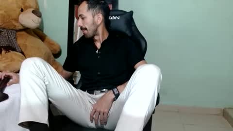 tomas gerauld. make me happy with 10000 tokens online show from 03/07/26, 03:03