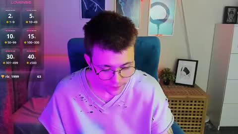 Snapshot of tomas_norton chatting on 05/14/26, 03:30 tomas_norton online show from 05/14/26, 03:30