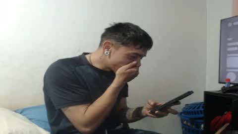 tomas_turbado_ online show from 04/08/26, 08:03