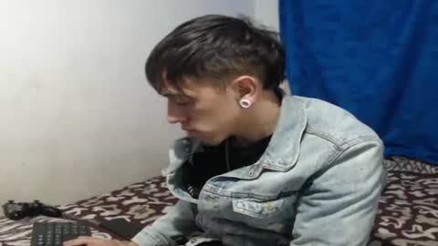 tomas_turbado_ online show from 08/06/26, 11:50