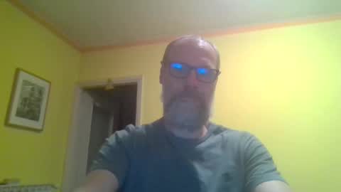 Tomas Milian online show from 12/18/25, 06:14