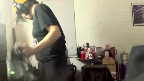 Snapshot of tomboy_titties chatting on 02/24/26, 09:18 tomboy_titties online show from 02/24/26, 09:18