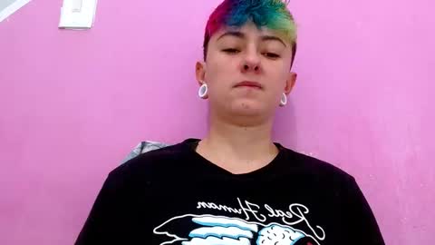 Blue online show from 10/16/25, 07:15