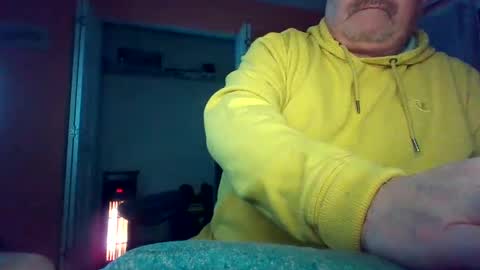 tomcat4848 online show from 09/10/25, 12:21