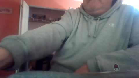 Snapshot of tomcat4848 chatting on 07/08/26, 05:39 tomcat4848 online show from 07/08/26, 05:39