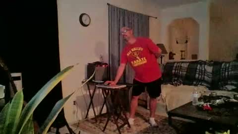 sirmuggsalot online show from 11/15/25, 12:30