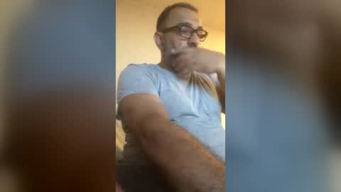 tomcop11111 online show from 07/10/26, 02:38