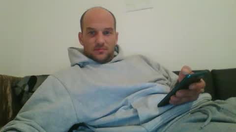 tome55555 online show from 11/15/25, 10:37