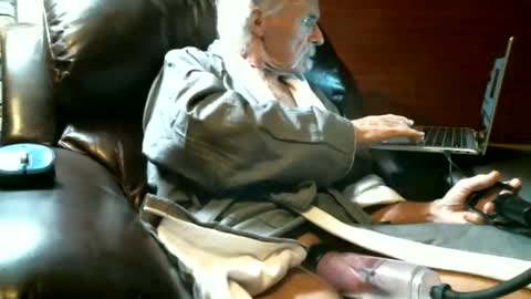 Tom online show from 01/07/26, 01:57