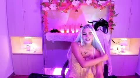 KAELANI online show from 05/30/26, 03:58