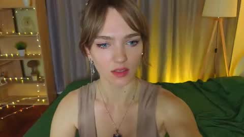 Lana online show from 07/05/26, 07:10