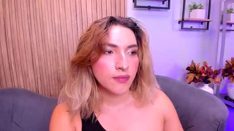   online show from 12/19/25, 02:24