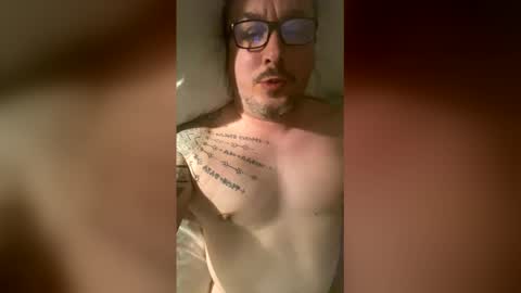 tomm199807 online show from 01/18/26, 06:06