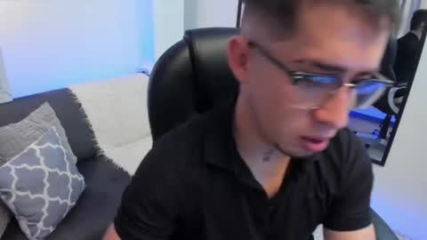 Tomas online show from 03/21/26, 02:16