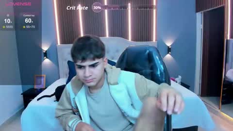 Tommy  online show from 12/21/25, 03:24