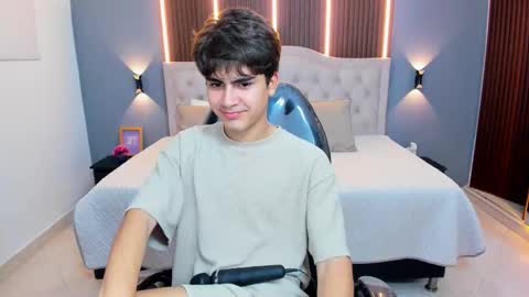 Tommy  online show from 02/03/26, 06:22