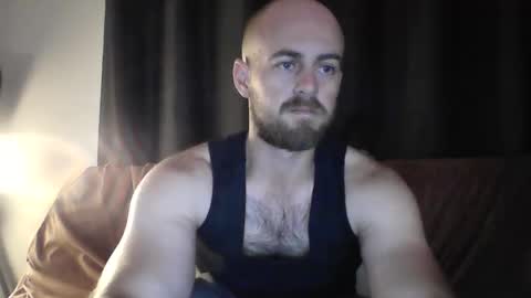 tommy5173 online show from 12/11/24, 09:41